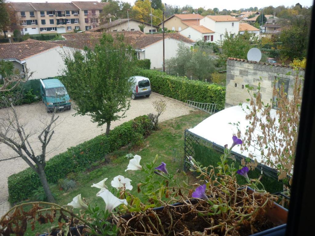 Carbon-Blanc Hotel Entre 2 Mers Proche Bordeaux מראה חיצוני תמונה