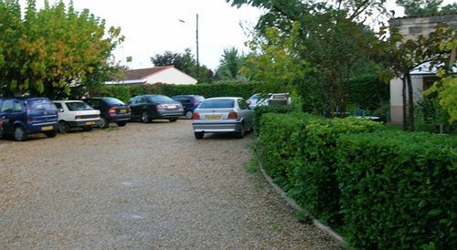 Carbon-Blanc Hotel Entre 2 Mers Proche Bordeaux מראה חיצוני תמונה
